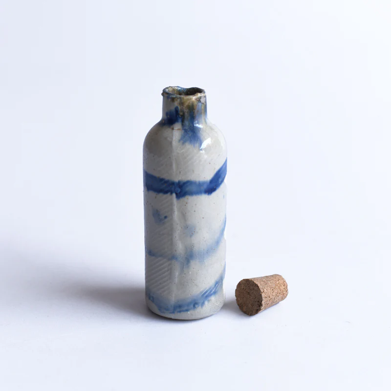 Bottle White Blue - Image 2