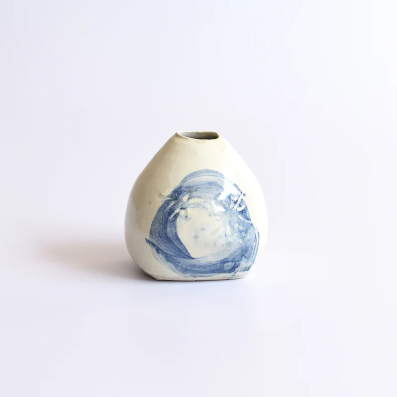 Budvase M Blue swirl white 2