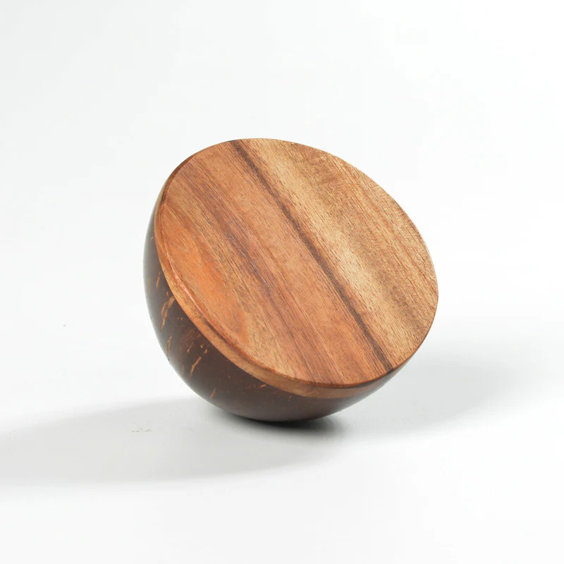 Coconutshell shaker - Image 2
