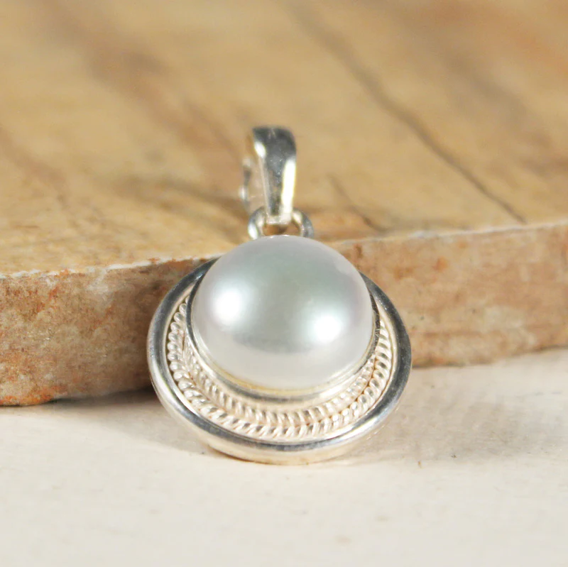 Gemstone Oval Pendant - Image 7