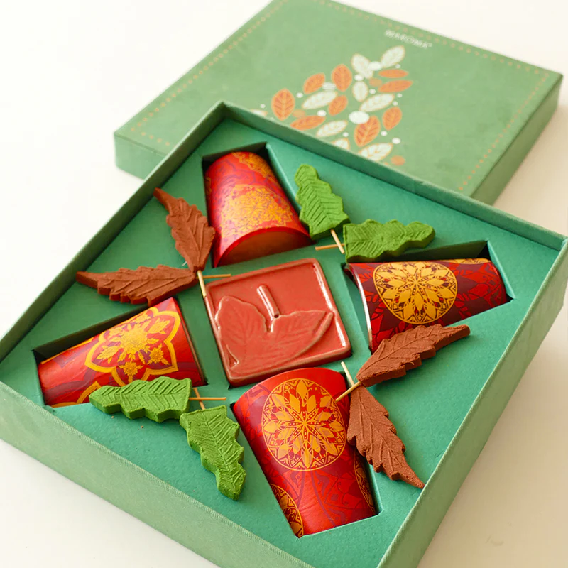 Holiday Hearth Fragrance Set - Image 3