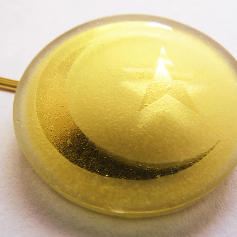 Islamic Symbol Gold-in-Glass Pendant - Image 3