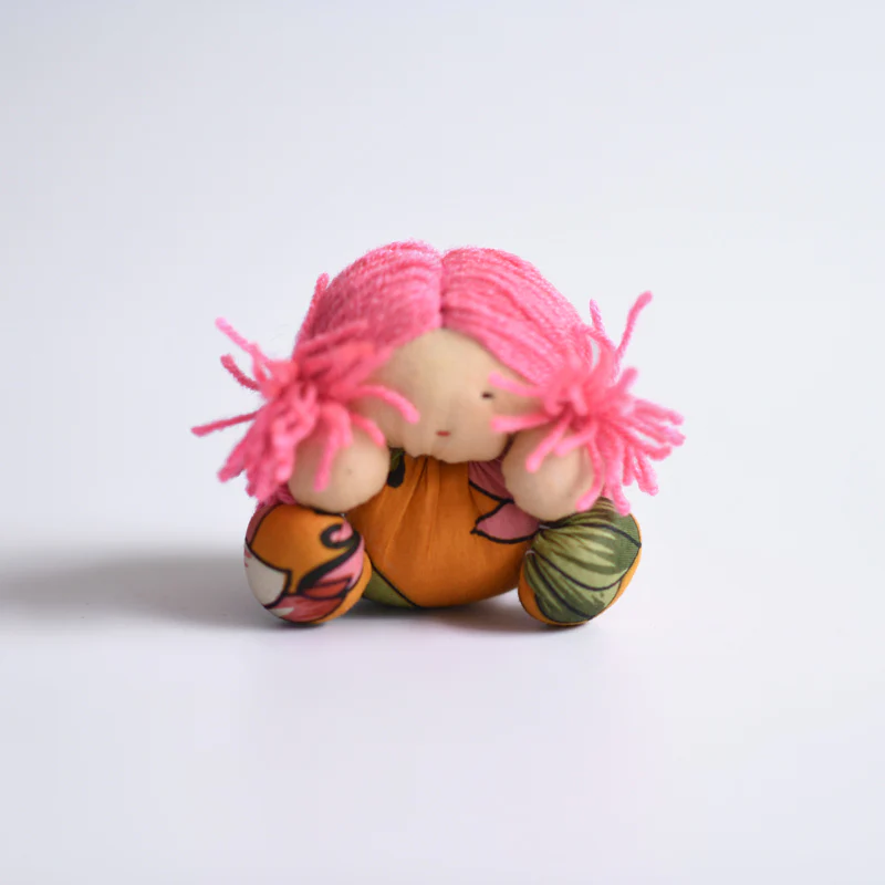 Lia Girl Doll - Image 4