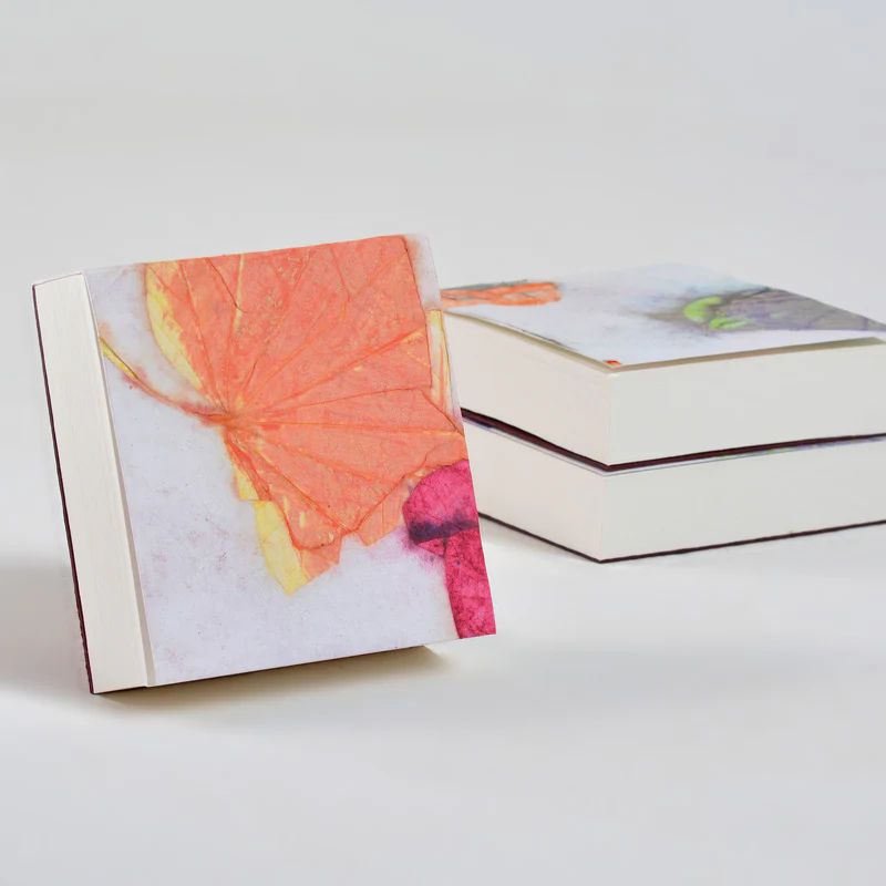 Memo Pad - Flying Object - Image 4