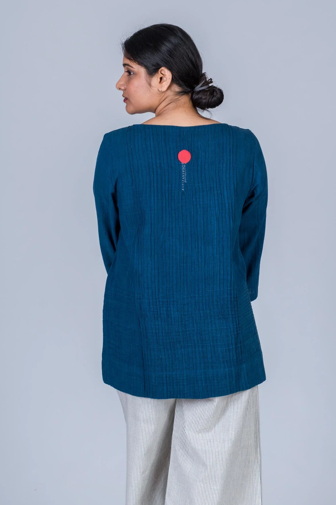 Natural Indigo Cotton Long Top - PARI - Image 3