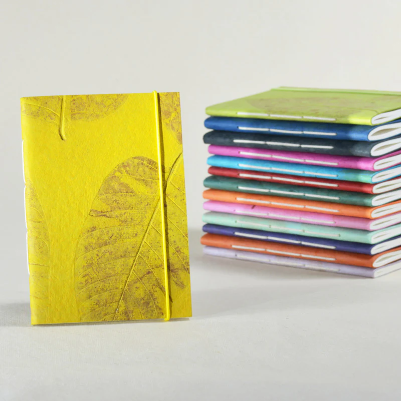 Notebook Medium Summer Imprint with Elastic Closure