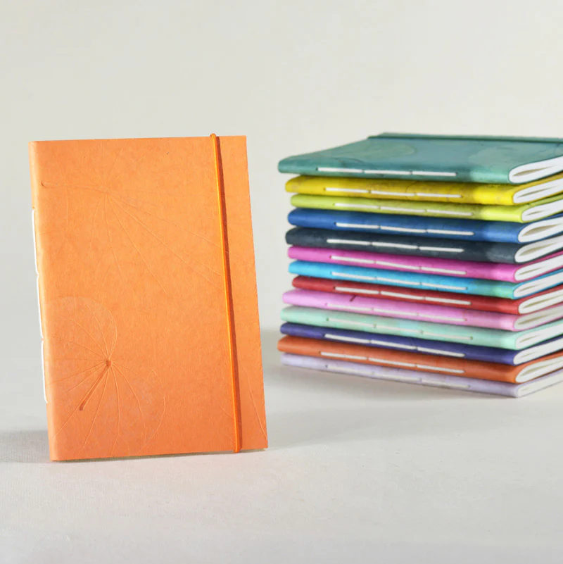 Notebook Medium Summer Imprint with Elastic Closure - Image 11
