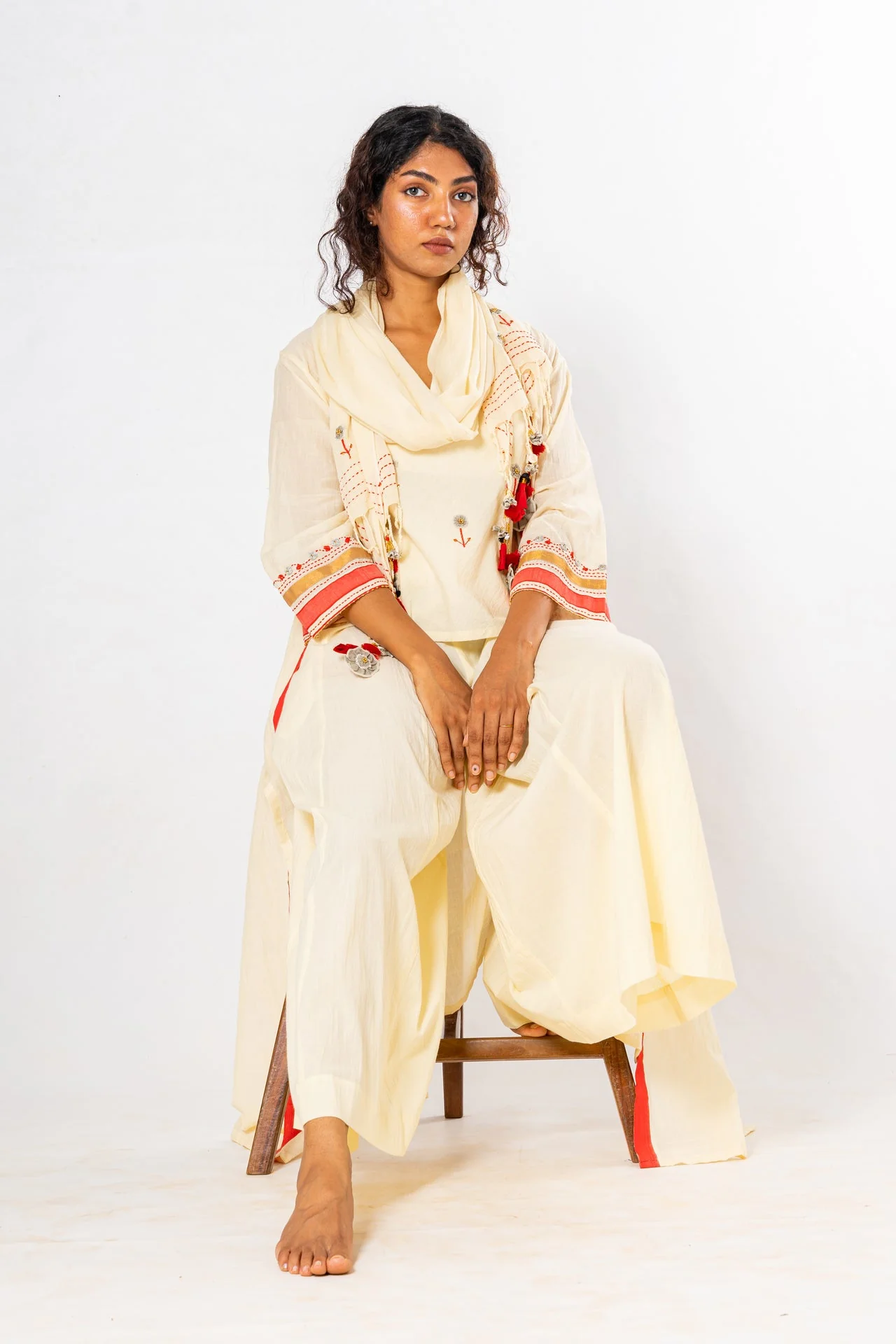 Set of 4- Off White Medicinal Neem Dyed Organic Cotton Set - Image 4