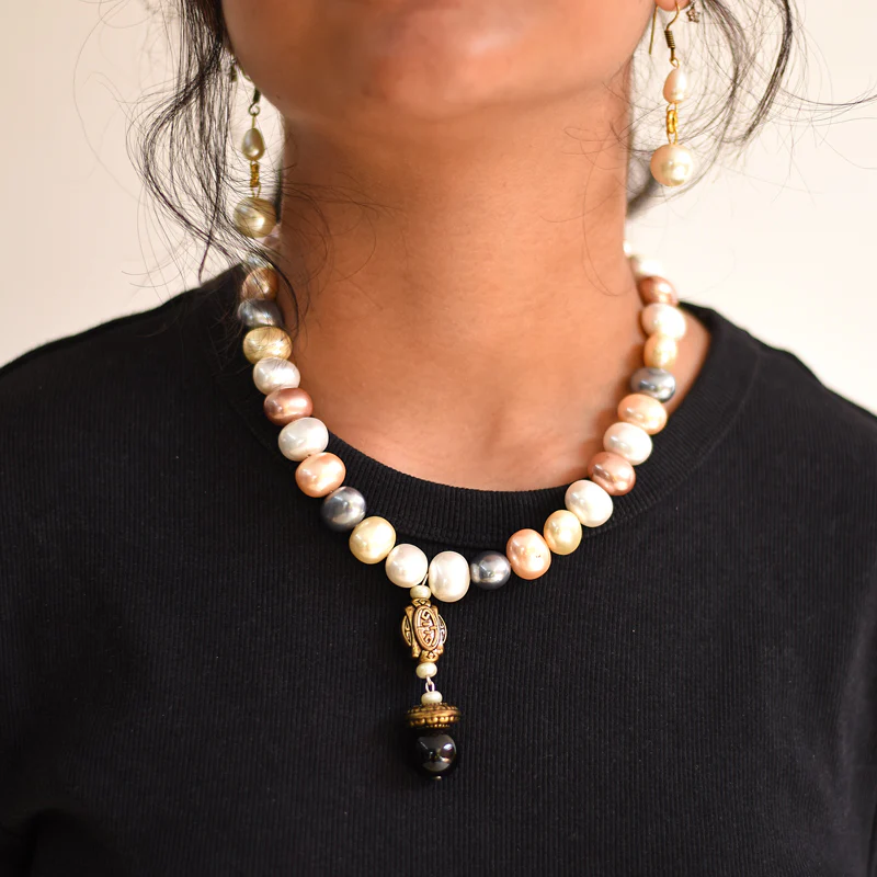 Pearl eclispse statement choker - Image 3