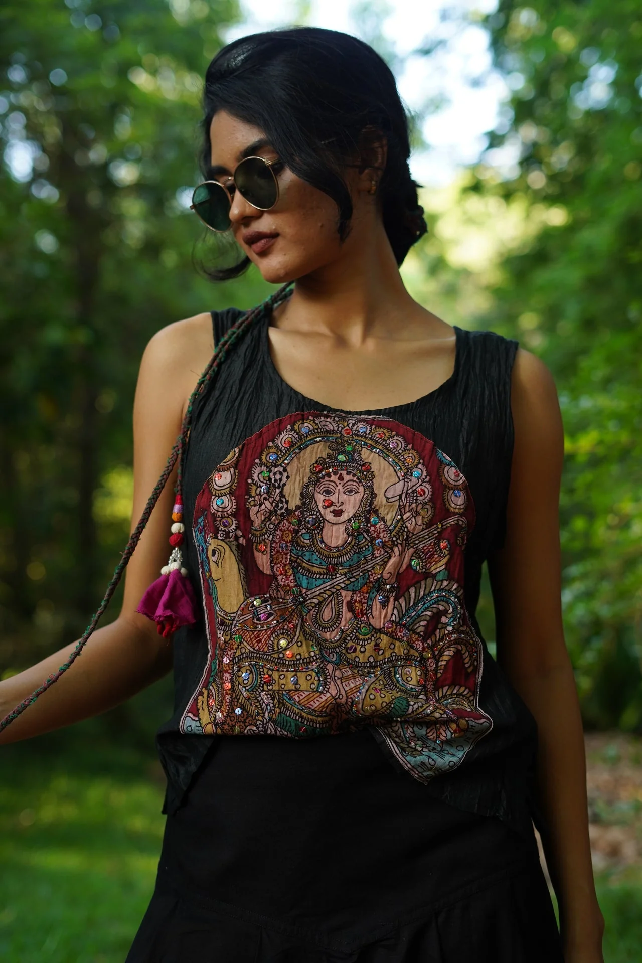 Set of 2- Black Kalamkari Embellished Top & Cargo Pocket Pants - Image 4