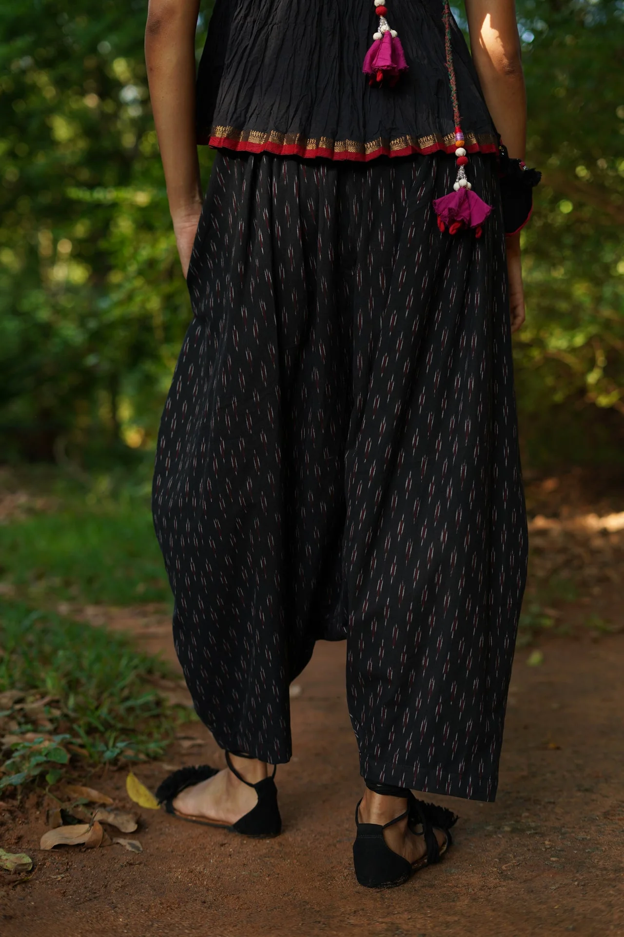 Set of 2- Black Top & Ikkat Low Crotch Pants - Image 4