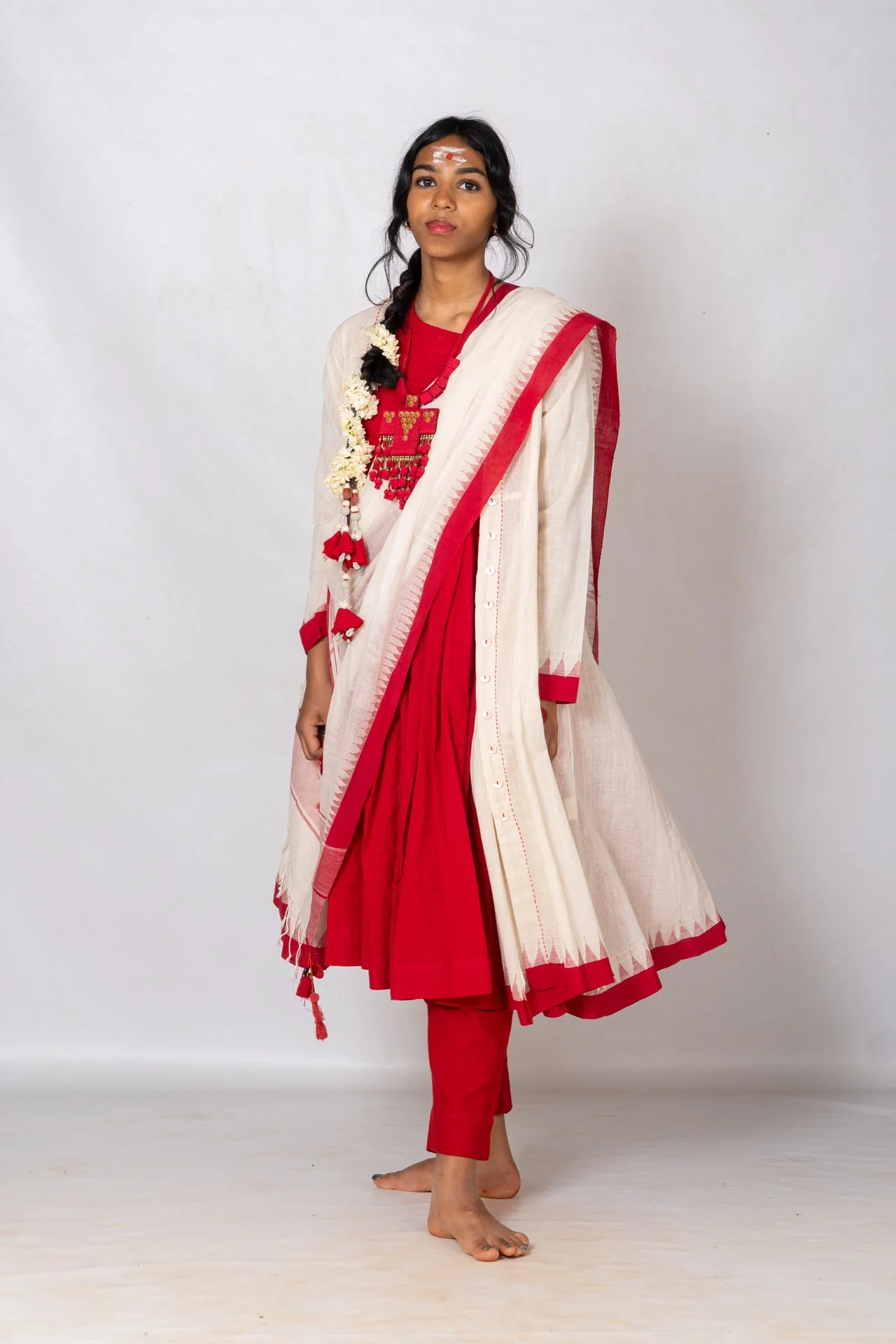Set of 4-Red, Kora khadi Temple border Festive ensemble - Image 7