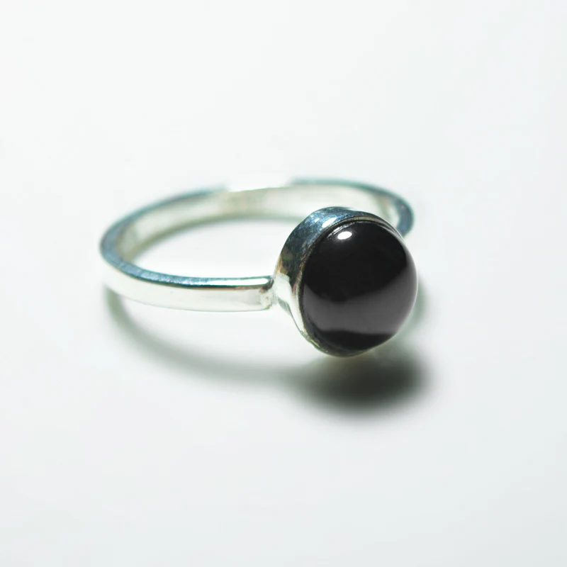 Small Silver Gemstone Ring - Image 5