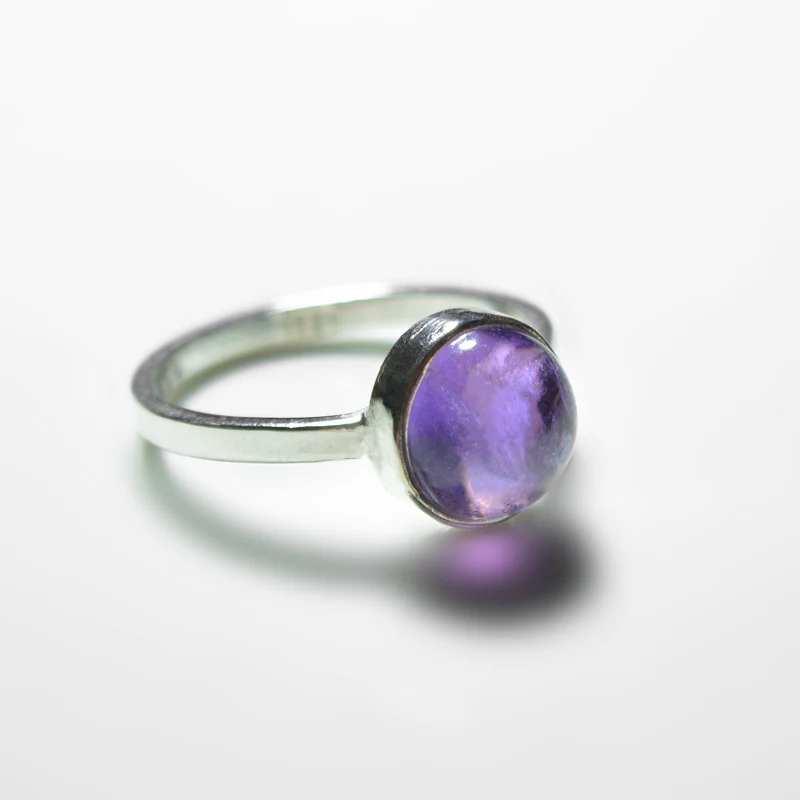 Small Silver Gemstone Ring - Image 8