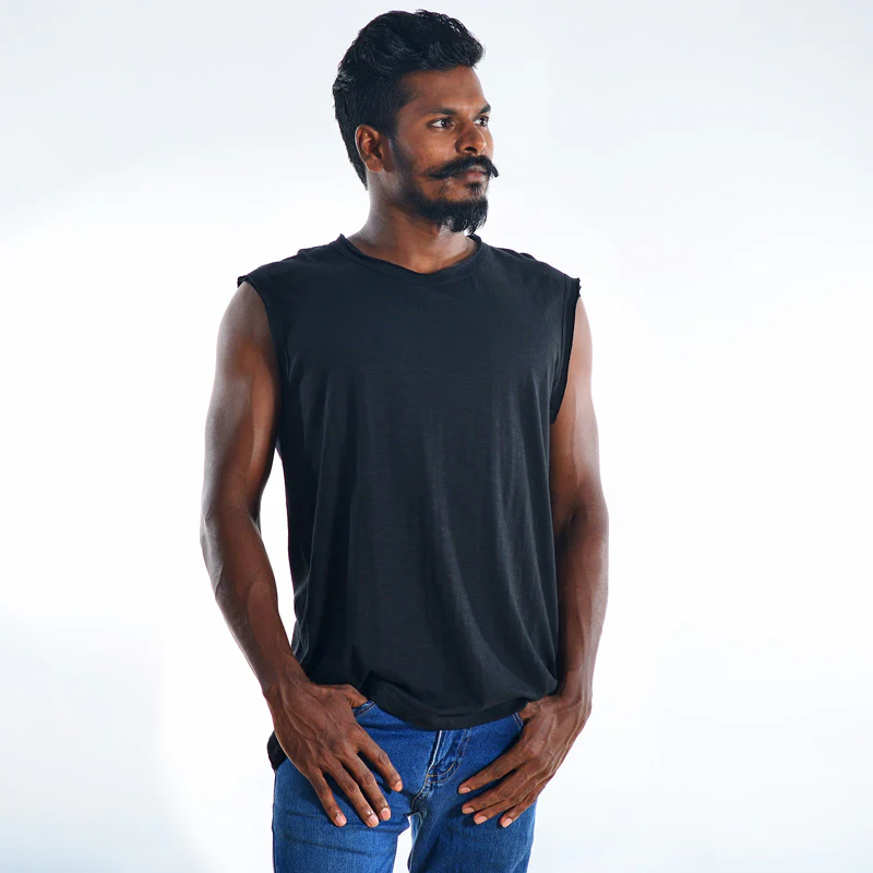 Tony Sleeveless Organic Cotton T-shirt - Image 7