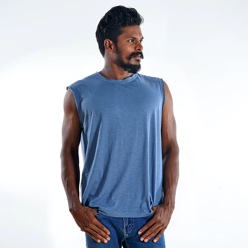Tony Sleeveless Organic Cotton T-shirt - Image 8