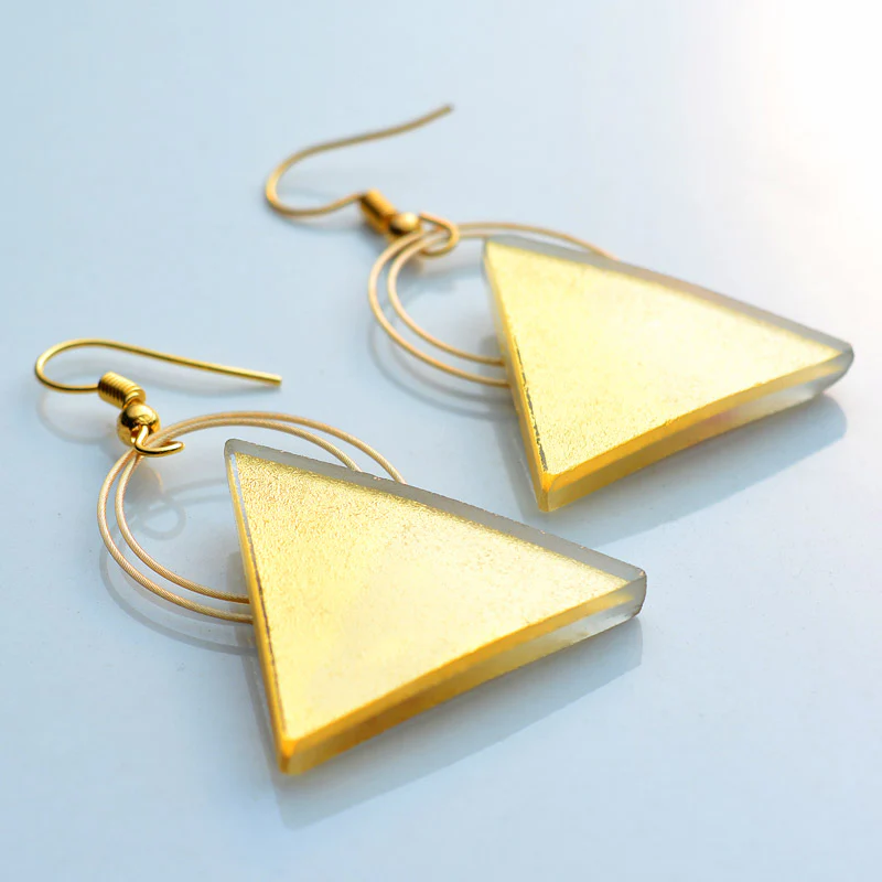 Triangle Hanging Earrings Gold-in-Glass - Image 4