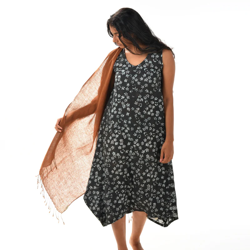 V Dress – Black Grey Batik Cotton - Image 8