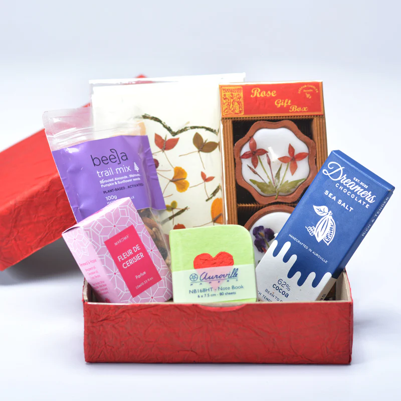 Valentine Gift Hamper - Image 5