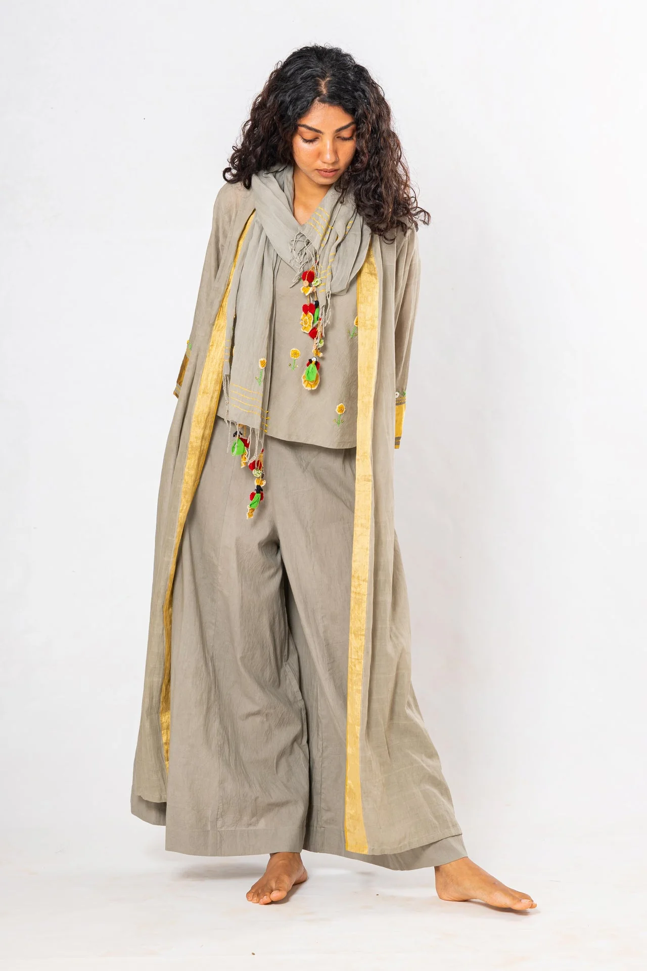 Set of 4- Beige Medicinal Tulsi Dyed Organic Cotton Set - Image 4